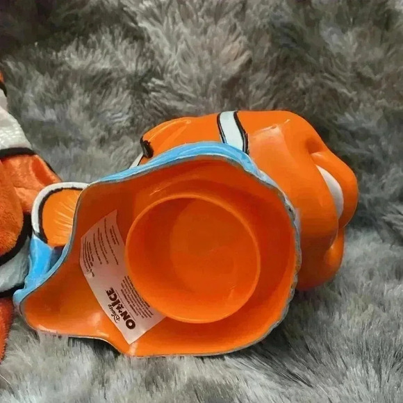 Disney Finding Nemo  18" Plush Clown Fish and finding Nemo Disney Cup - Picture 10 of 16